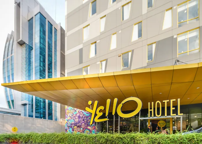 Yello Hotel Manggarai Jakarta